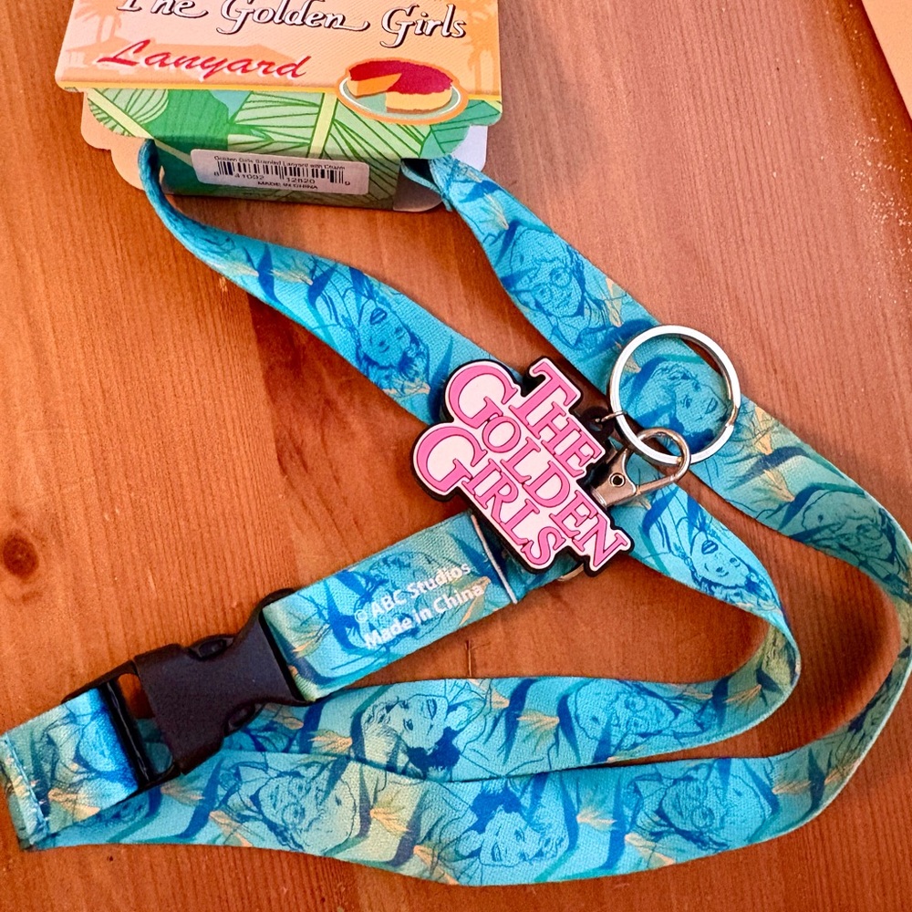 Vibrant Blue Jewelry Accessory with Tropical Design